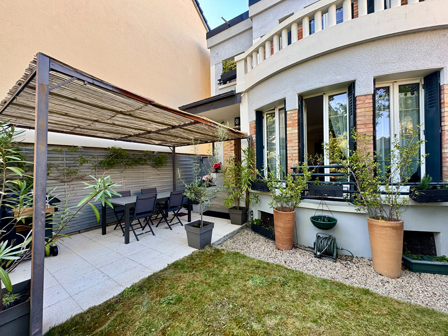 COLOMBES Petite Garenne 2\/11
