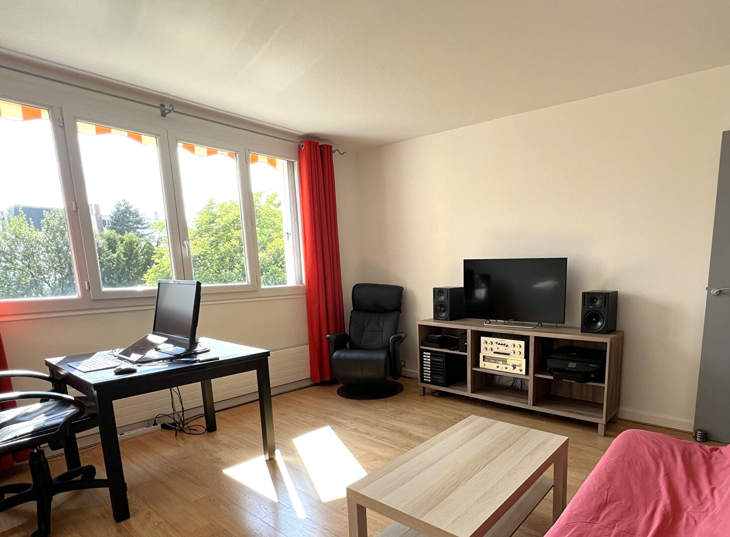 Appartement Bois Colombes 2 pi\u00e8ce(s) 52.35 m2 2\/3