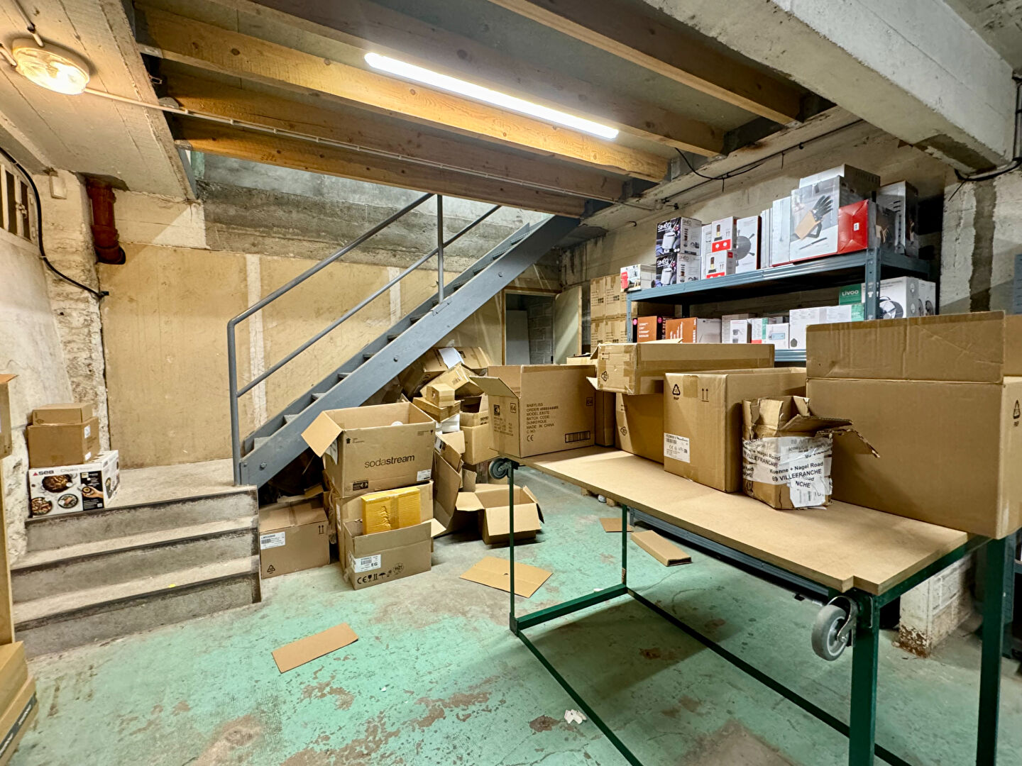 ASNIERES SUR SEINE quartier de la Com\u00e8te 8\/13