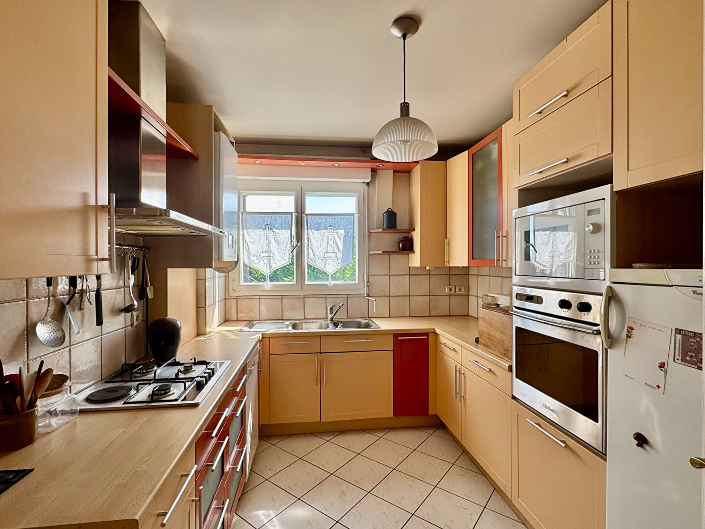 Appartement Bois Colombes 4 pi\u00e8ce(s) 114.03 m2 4\/8