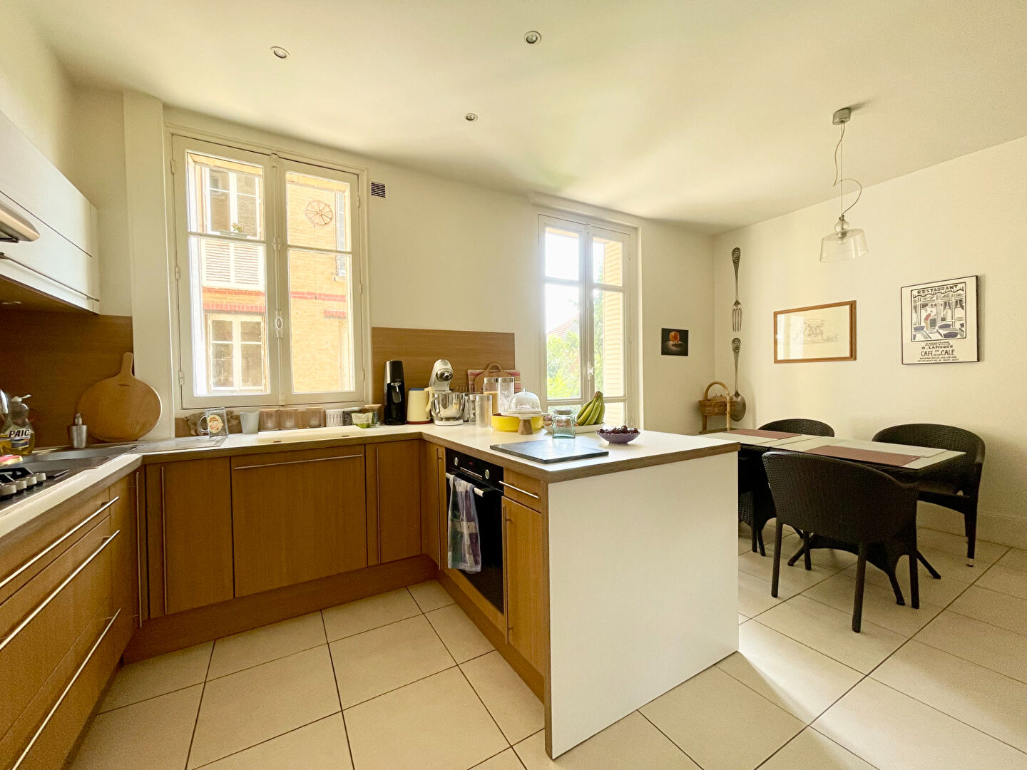 Appartement  4 pi\u00e8ce(s) 83.76 m\u00b2 BOIS-COLOMBES 4\/5